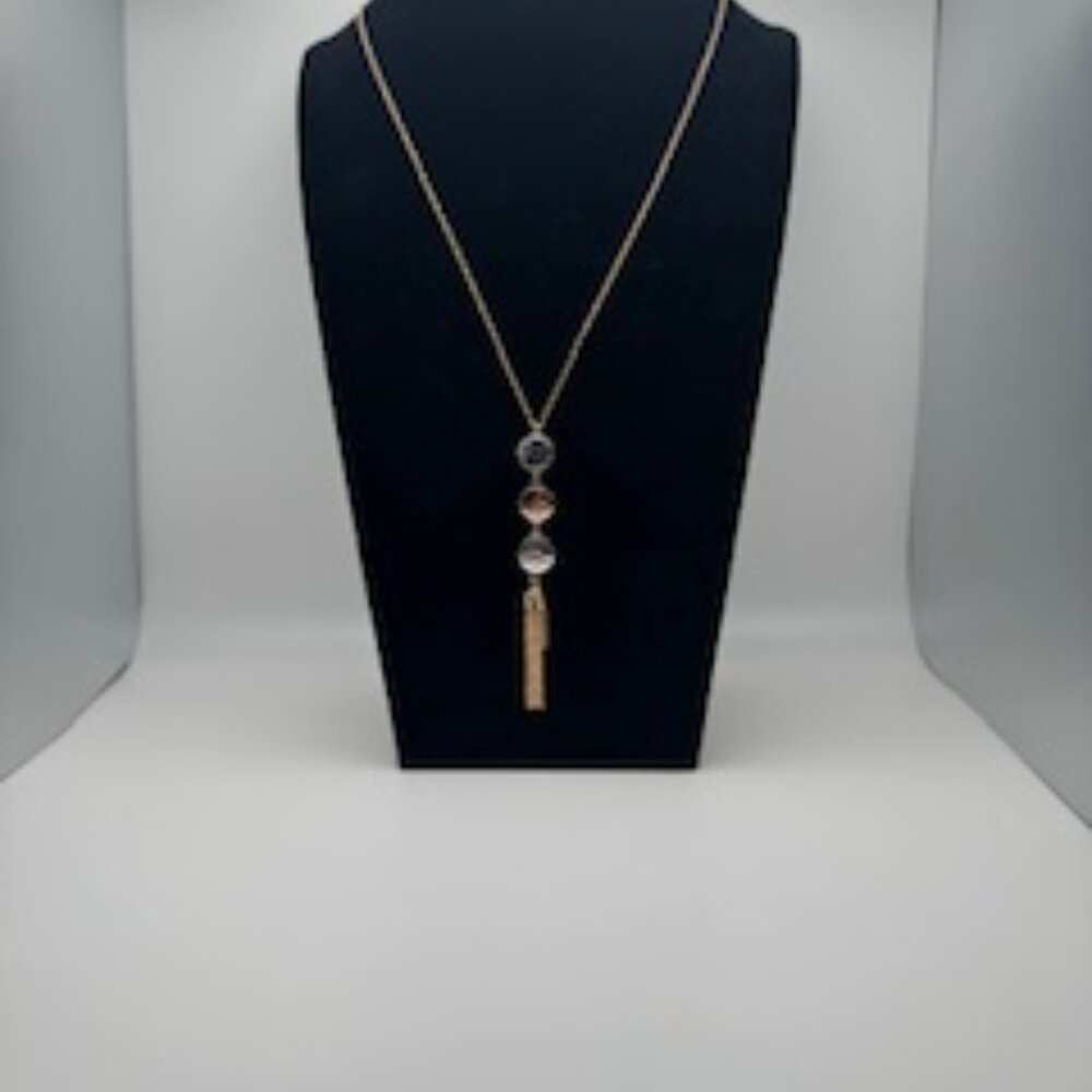 Banana Republic XOXO Gold Silver Toned Hammered Chain Tassel Necklace - Picture 4 of 6